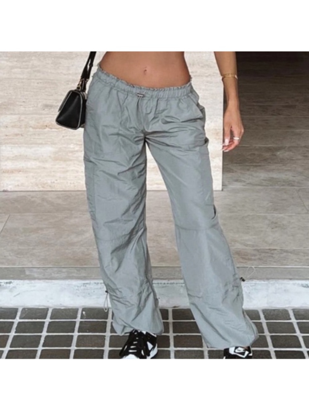 White Fox Never Blend In Cargo Parachute Pants Relaxed Fit Gray Size Medium